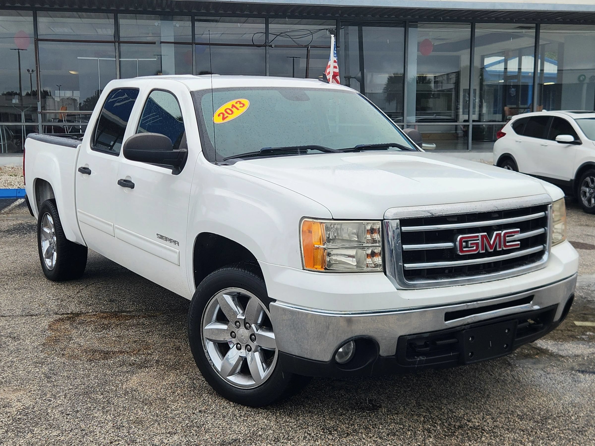 Used 2013 GMC Sierra 1500 SLE w/ Power Tech Package AWD/4WD image 2