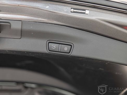 Used 2022 Alfa Romeo Stelvio Sprint image 19