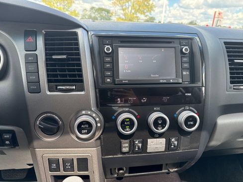 Used 2017 Toyota Sequoia Limited w/ Safety & Convenience Package image 14