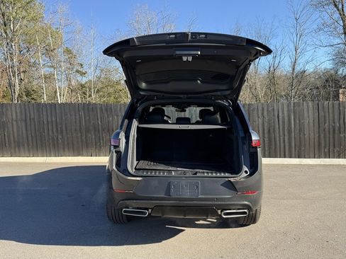 New 2025 Land Rover Range Rover Sport SE image 5