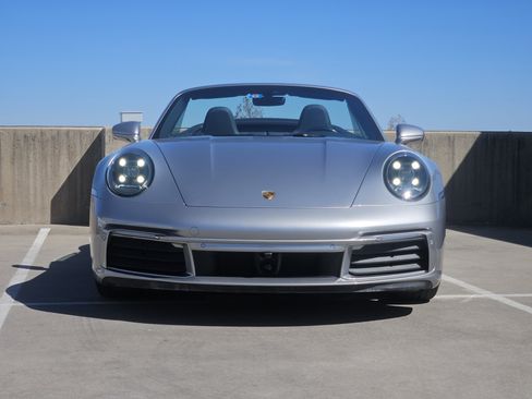 Certified 2023 Porsche 911 Carrera image 11