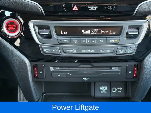 Used 2022 Honda Pilot Touring image 31