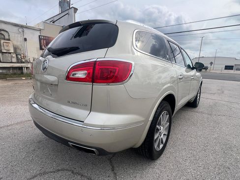 Used 2016 Buick Enclave Leather image 10