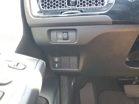 Certified 2023 Honda Civic EX image 30