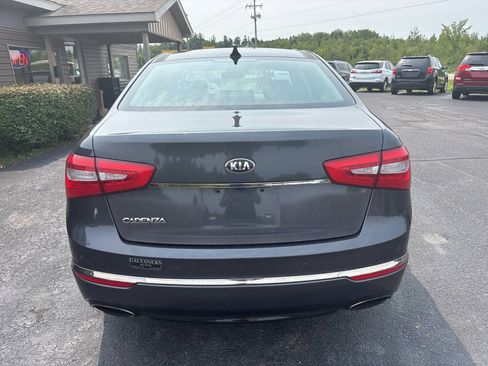 Used 2016 Kia Cadenza Premium FWD image 5