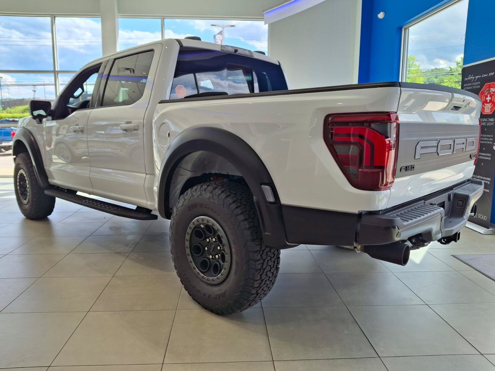 New 2026 Ford F150 Raptor AWD/4WD image 3