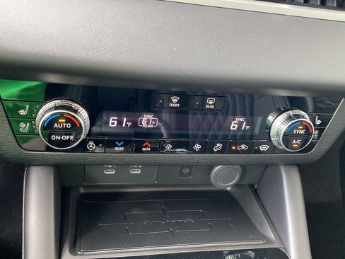 New 2026 Mitsubishi Outlander SEL AWD/4WD image 28