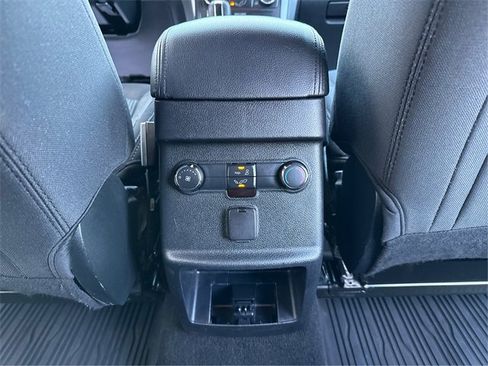 Used 2019 Ford Explorer XLT w/ Class III Trailer Tow Package image 22