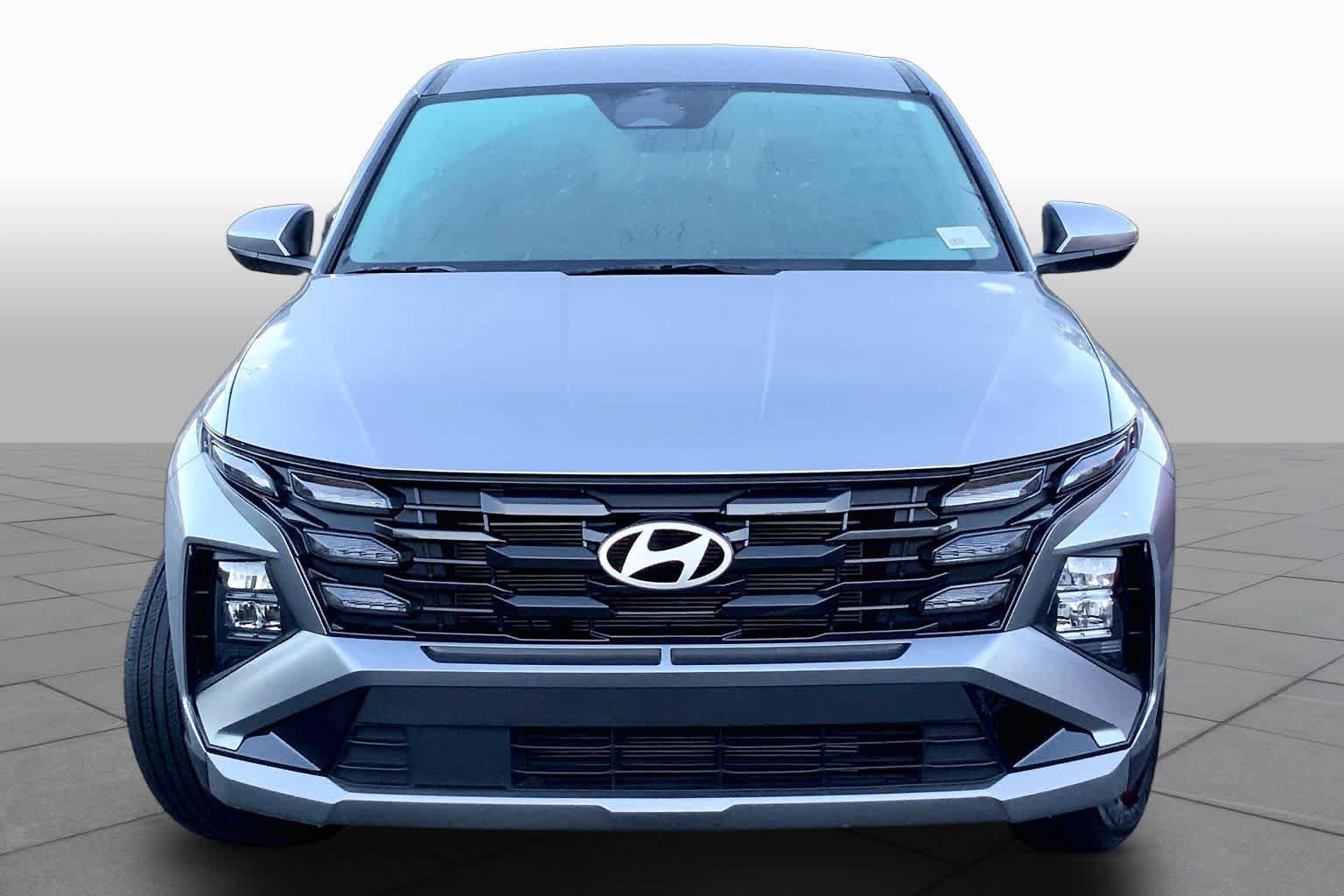 Used 2025 Hyundai Tucson SE FWD image 4