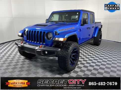 Used 2023 Jeep Gladiator Mojave w/ Trailer Tow Package image 3