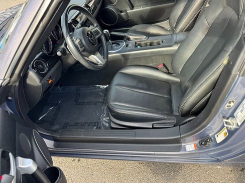 Used 2007 MAZDA MX-5 Miata Grand Touring w/ Premium Pkg image 23