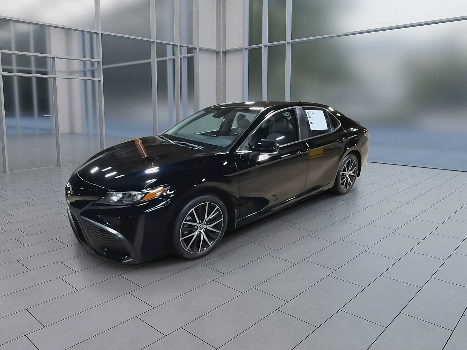 Used 2022 Toyota Camry SE AWD/4WD image 4