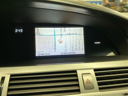 Used 2009 Toyota Avalon Limited image 29