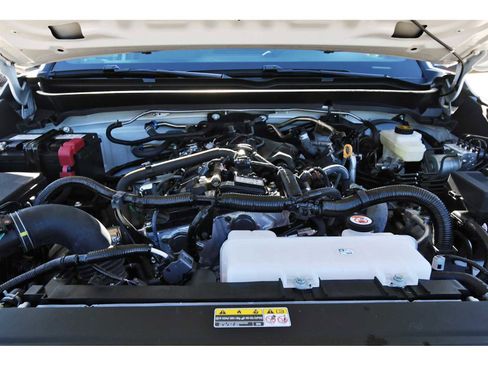 Used 2025 Toyota Tacoma SR image 25