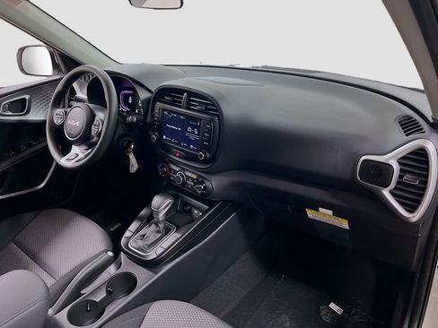 New 2025 Kia Soul LX image 26