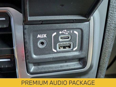 Certified 2025 Jeep Wrangler Unlimited Rubicon image 27