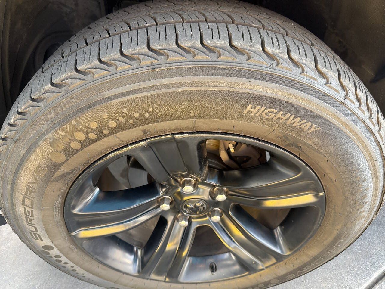 Used 2015 RAM 1500 Sport w/ Black Ram 1500 Sport Group AWD/4WD image 30