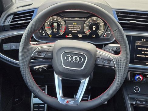 New 2025 Audi Q3 2.0T Premium Plus image 14