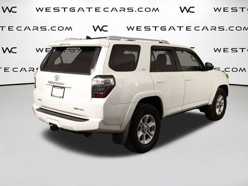 Used 2016 Toyota 4Runner SR5 RWD image 45