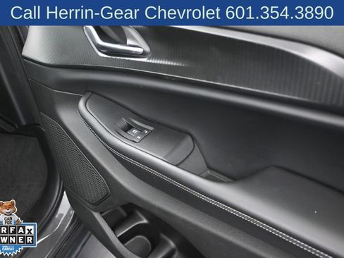 Used 2024 Jeep Grand Cherokee L Laredo RWD image 23