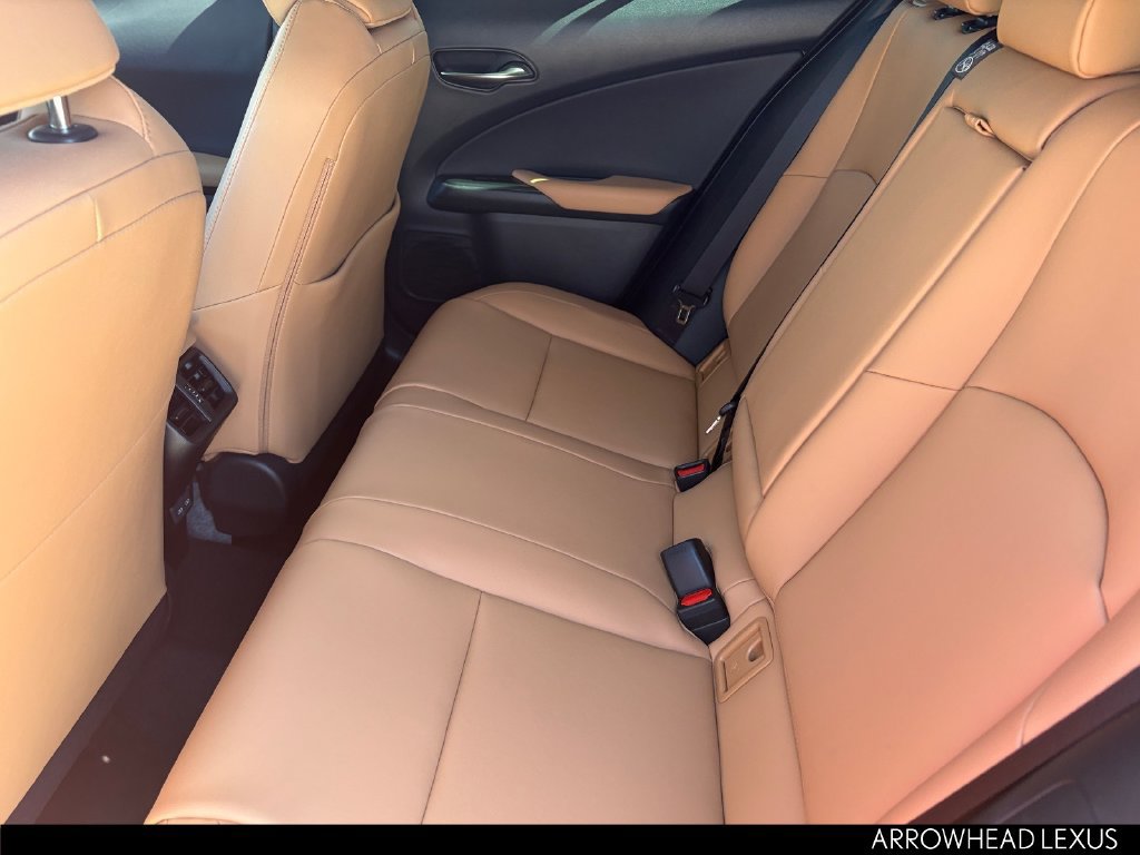 Used 2025 Lexus UX 300h FWD w/ Accessory Package (Z2) image 15