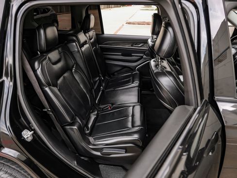 Used 2021 Jeep Grand Cherokee L Limited w/ Trailer Tow Group (B) image 35