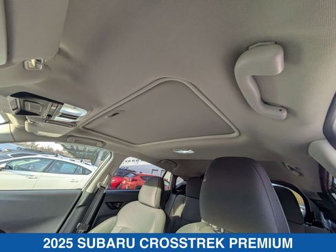 Certified 2025 Subaru Crosstrek 2.0i Premium image 28