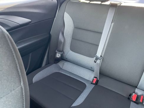 Used 2025 Chevrolet TrailBlazer LT image 38