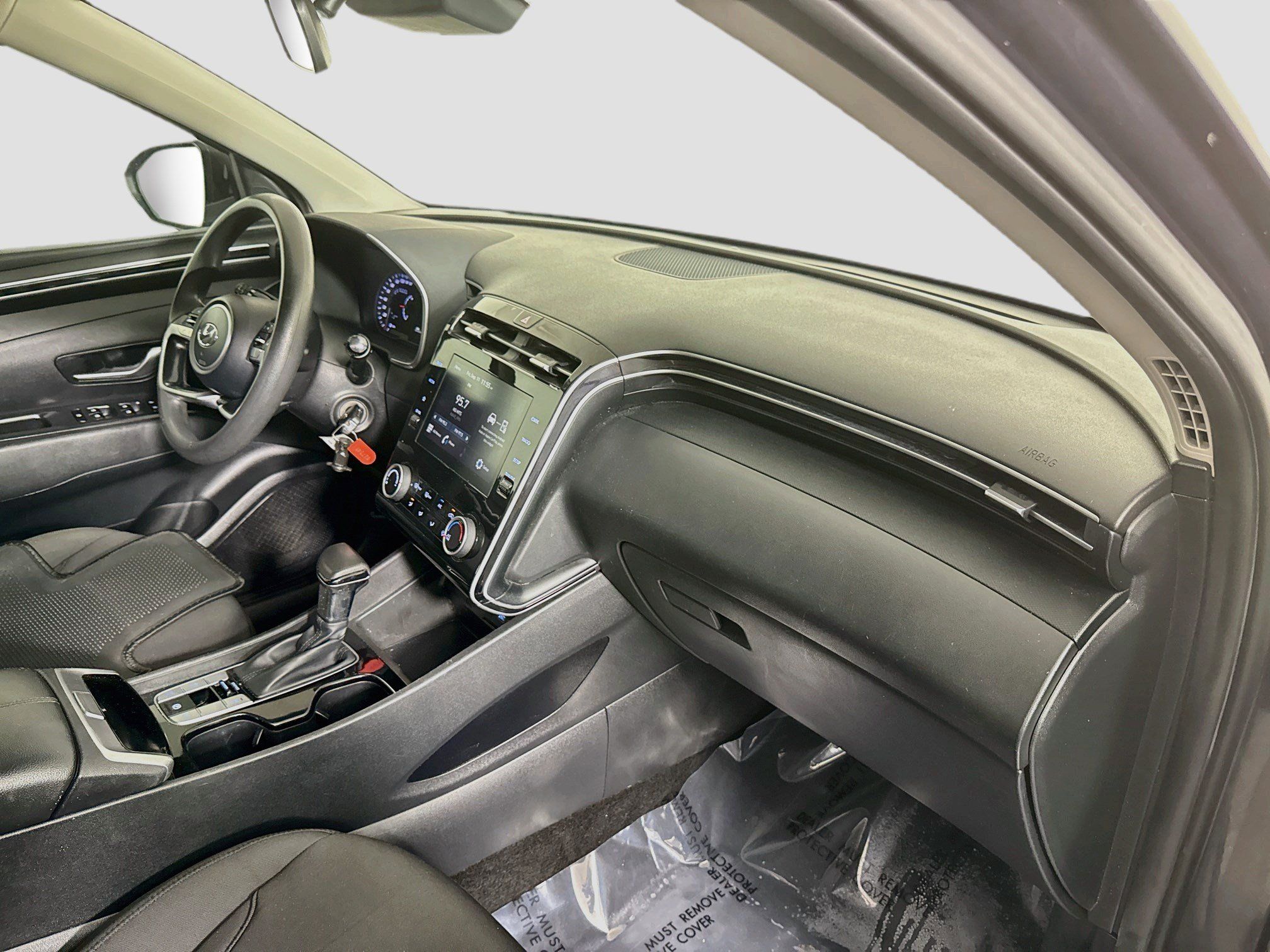 Used 2022 Hyundai Tucson SE FWD image 29