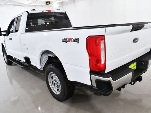 New 2026 Ford F250 XL w/ XL Chrome Package image 15
