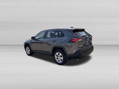 Used 2023 Toyota RAV4 LE AWD/4WD image 9