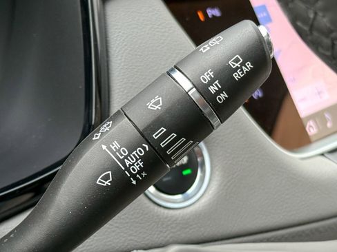 Certified 2022 Cadillac XT5 Premium Luxury image 27