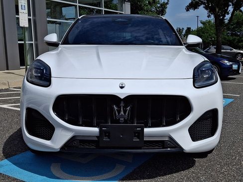 Used 2023 Maserati Grecale Modena AWD/4WD image 2