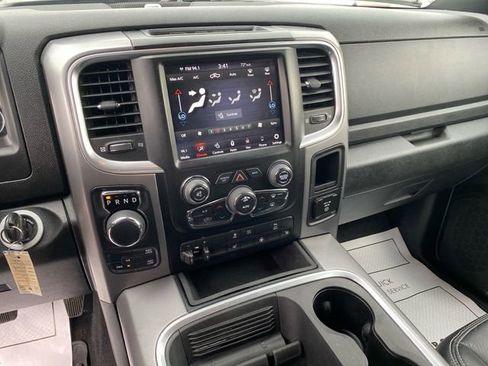 Used 2022 RAM 1500 Classic Warlock w/ Ceramic Grey Warlock Package AWD/4WD image 17