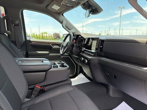 Used 2024 GMC Sierra 1500 Elevation AWD/4WD image 32