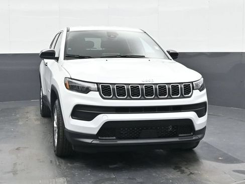 Used 2025 Jeep Compass Sport AWD/4WD image 24