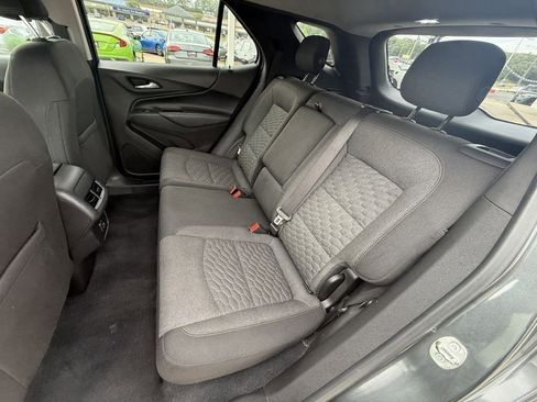 Used 2019 Chevrolet Equinox LT image 12