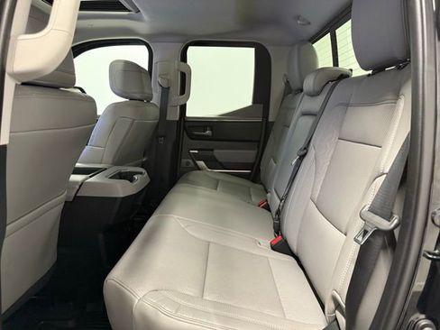 Used 2023 Toyota Tundra Limited image 18