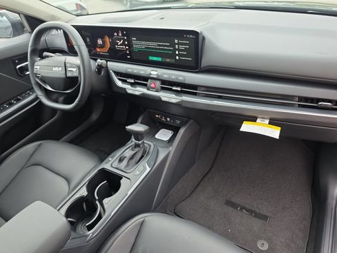 New 2026 Kia K4 EX FWD image 11