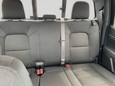 Used 2023 Chevrolet Colorado LT w/ LT Convenience Package II AWD/4WD image 13