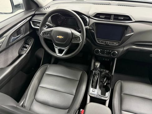 Used 2021 Chevrolet TrailBlazer LT w/ Premium Seating Package image 30