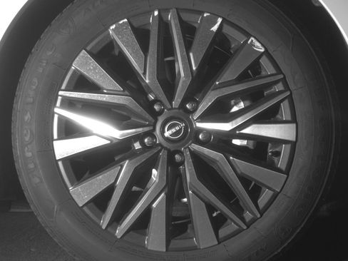 Used 2025 Nissan Altima 2.5 SV image 13