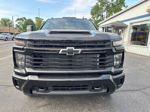 New 2026 Chevrolet Silverado 2500 Custom w/ Custom Value Package AWD/4WD image 2