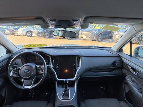 Used 2021 Subaru Outback Premium image 27