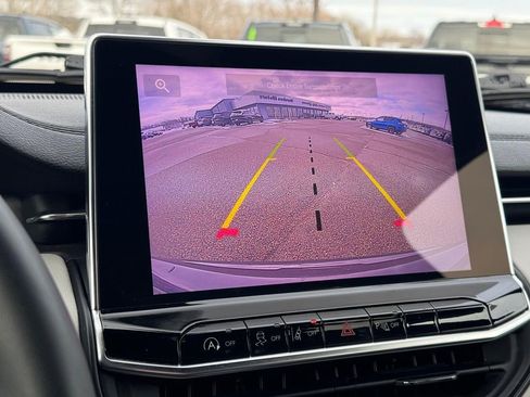 Used 2024 Jeep Compass Limited AWD/4WD image 25