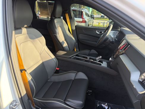 Certified 2024 Volvo XC60 T8 Polestar w/ Protection Package Premier AWD/4WD image 35