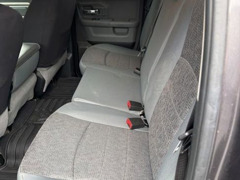 Used 2018 RAM 1500 Big Horn image 9