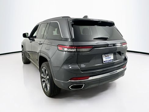 Used 2022 Jeep Grand Cherokee Overland w/ Luxury Tech Group IV image 7