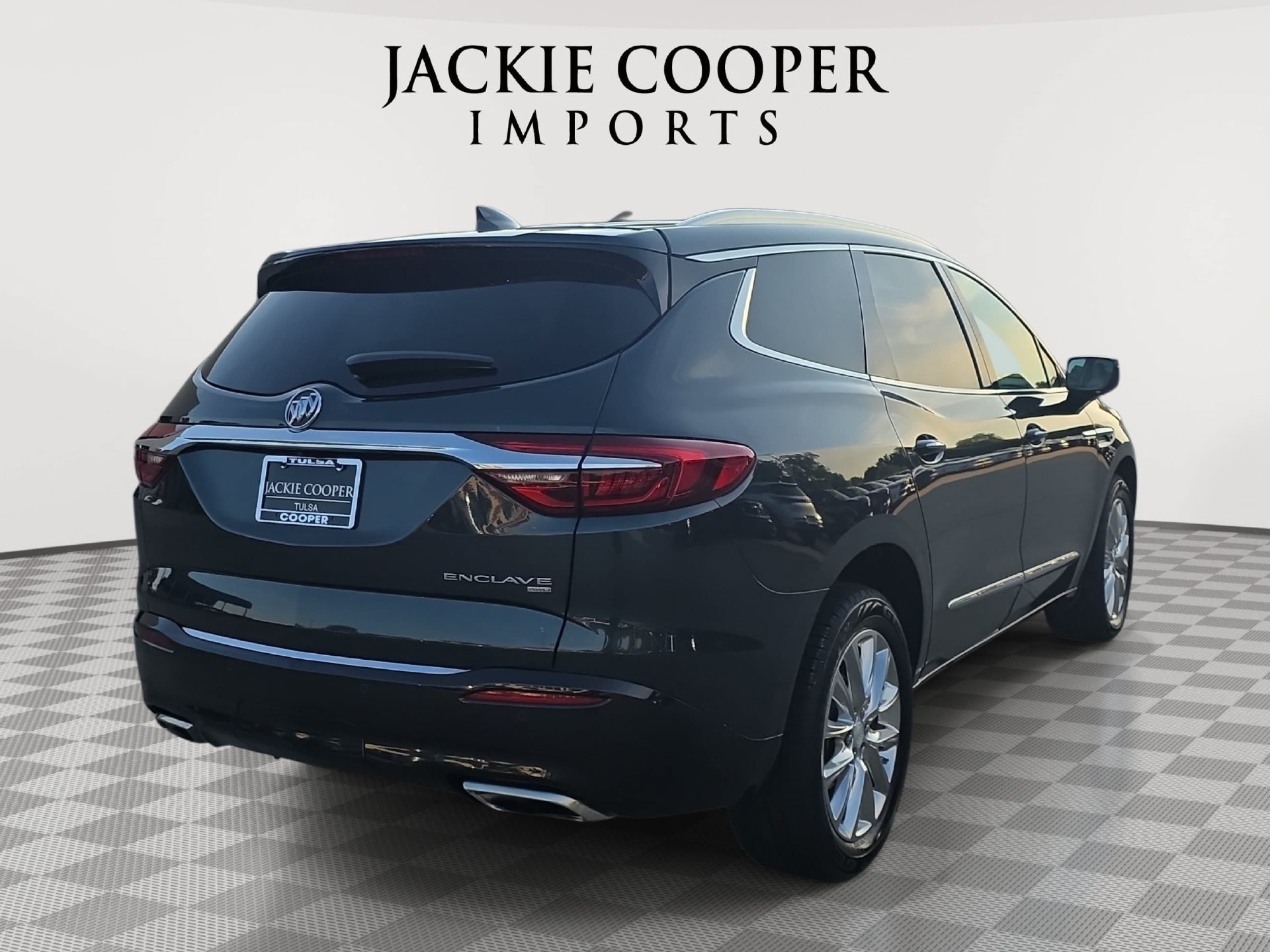 Used 2019 Buick Enclave Premium w/ Experience Buick Package AWD/4WD image 7