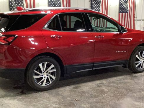 Used 2022 Chevrolet Equinox Premier image 4